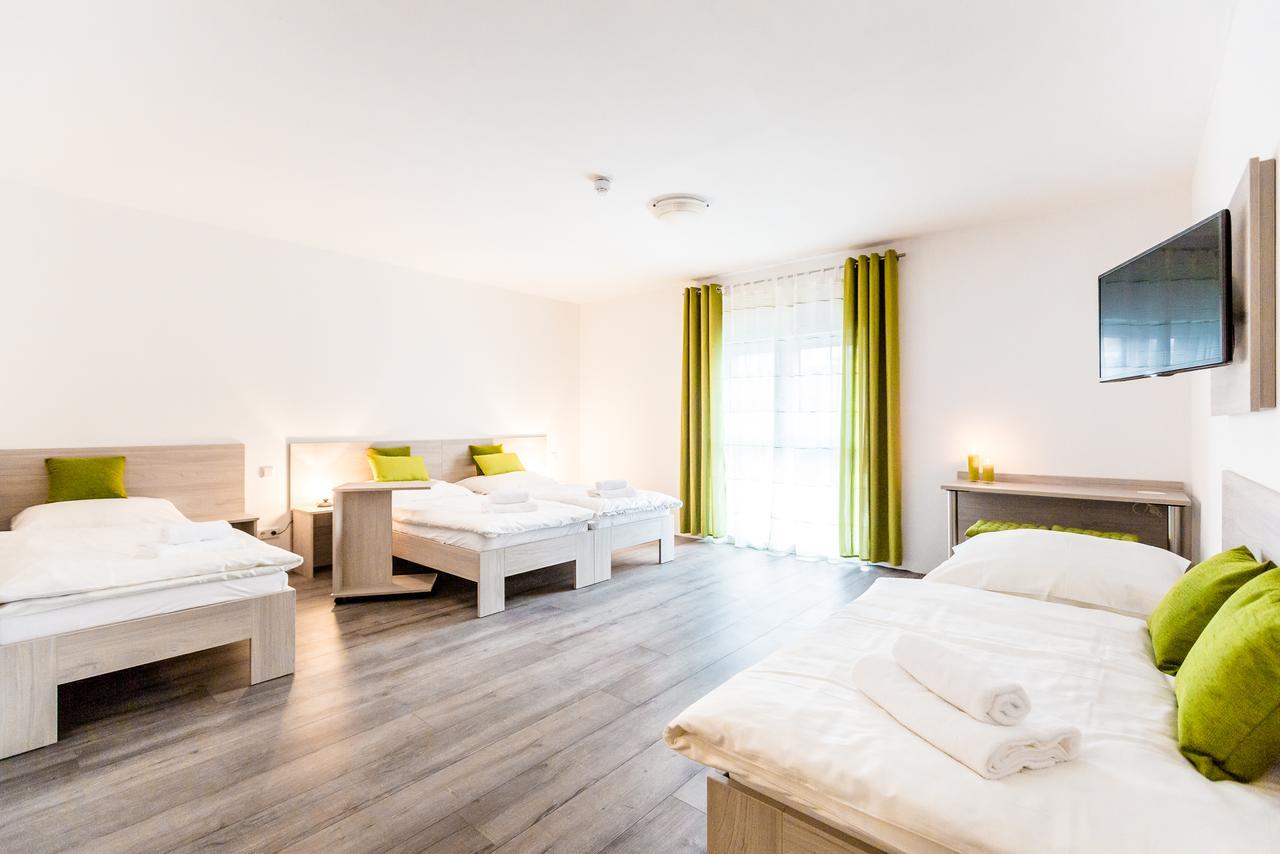 Hotel Anna הילדן מראה חיצוני תמונה